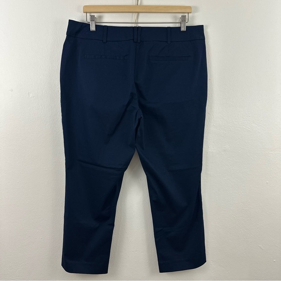 2/$20 NWT New York & Company Blue Crop Straight Leg Pants Women's Size 12 - Picture 3 of 7